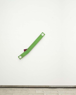 obenunten, 2008

Stahl, Lack, Plexiglas

ca. 130 x 130 x 5 cm